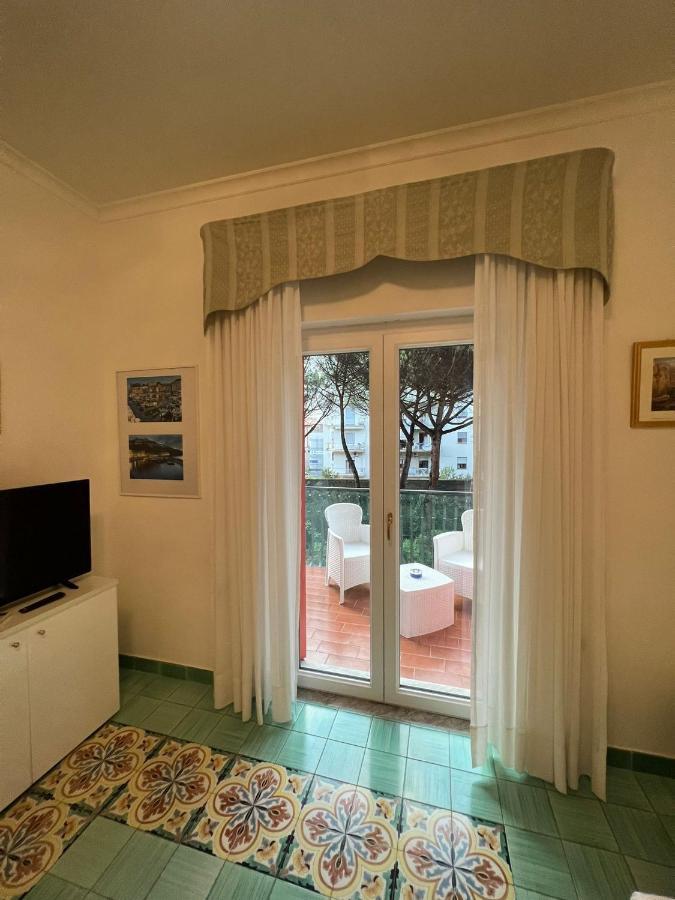 Sorrento Home E Flat Park And Pool Luaran gambar