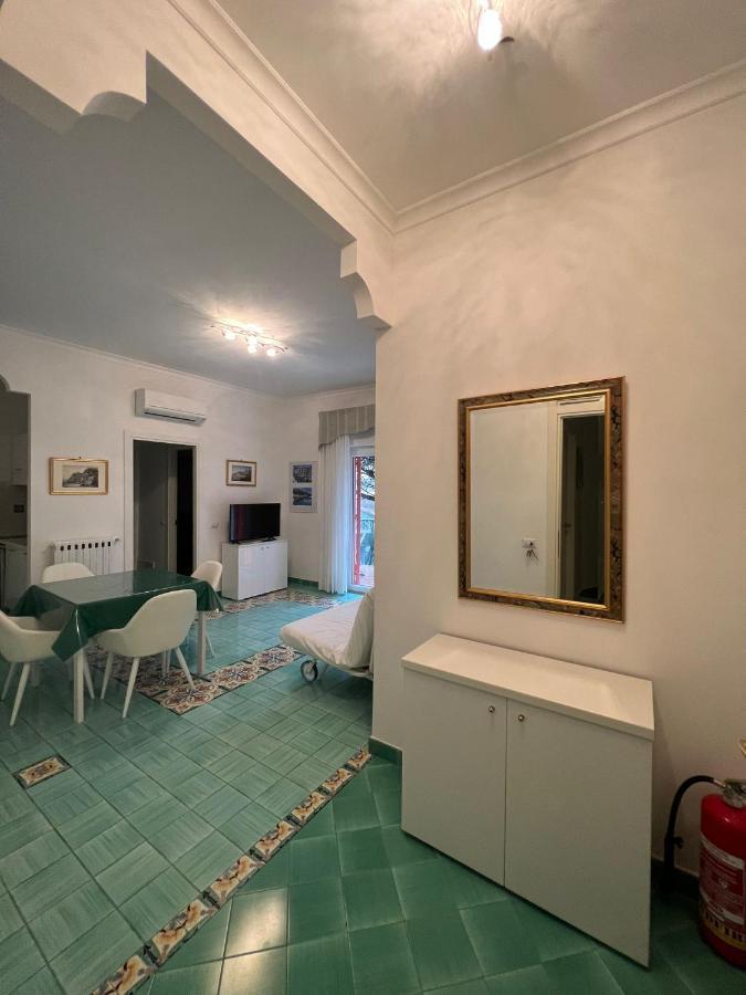 Sorrento Home E Flat Park And Pool Luaran gambar