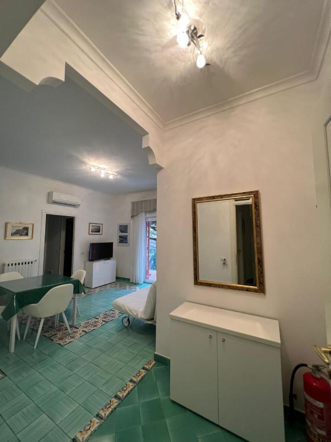 Sorrento Home E Flat Park And Pool Luaran gambar