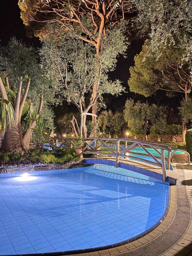 Sorrento Home E Flat Park And Pool Luaran gambar